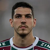 Zenit exiget R$ 117 milhões para negociar Nino, ex-Fluminense