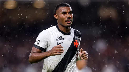 Cuiabano, lateral do Vasco. Foto: Fernando Torres/AGIF