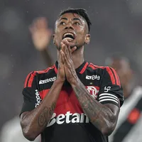 Flamengo informa lesão de Bruno Henrique e Emerson Royal