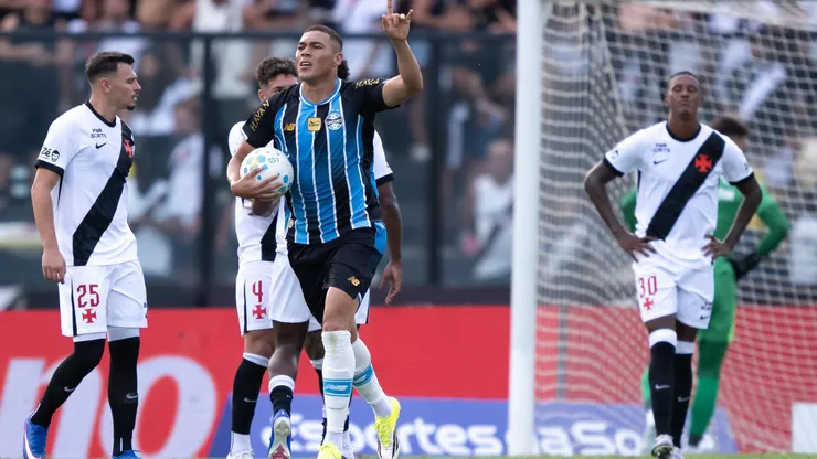 Carlos Vinícius, atacante do Grêmio (1). Foto: Jorge Rodrigues/AGIF