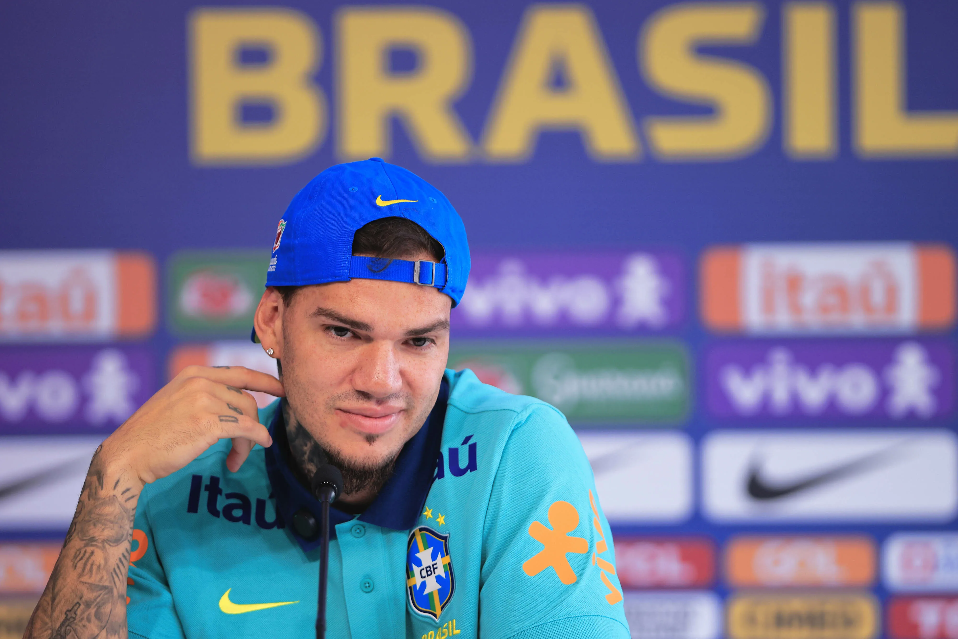 SP – SAO PAULO – 08/10/2024 – SELECAO BRASILEIRA, COLETIVA – Ederson jogador da Selecao Brasileira durante coletiva de imprensa realizada no CT Academia de Futebol. Foto: Ettore Chiereguini/AGIF