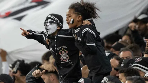 Torcida do Corinthians durante partida contra Vasco no estadio Arena Corinthians pelo campeonato Copa Do Brasil 2025. Foto: Joisel Amaral/AGIF