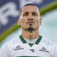 Coritiba comemora retornos de Maicon e Tiago Cóser contra Vitória