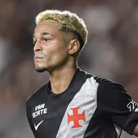 Adson vive bom momento no Vasco