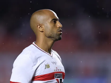 Roger muda titulares do São Paulo contra o Bahia após retorno de Lucas