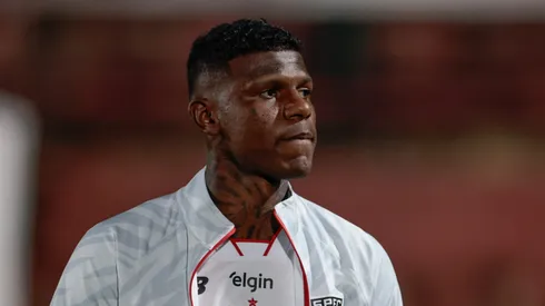 Arboleda jogador do Sao Paulo durante partida contra o Chapecoense no estadio Caninde pelo campeonato Brasileiro A 2025. Foto: Marcello Zambrana/AGIF
