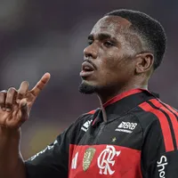Flamengo demonstra segurança sobre futuro de Evertton Araújo, alvo de clubes