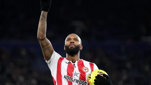 Igor Thiago of Brentford celebrates scoring his team's fourth goal during the Premier League match between Everton and Brentford at Hill Dickinson Stadium on January 04, 2026 in Liverpool, England. (Photo by Jan Kruger/Getty Images)