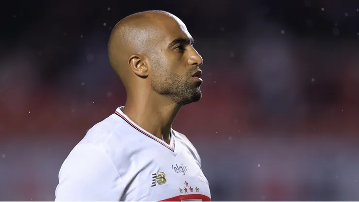 - Lucas Moura jogador do Sao Paulo durante partida contra o Primavera no estadio Morumbi pelo campeonato Paulista 2026. Foto: Marcello Zambrana/AGIF
