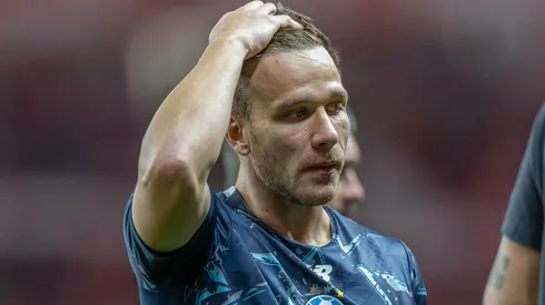 Arthur enfrenta dilema no Grêmio