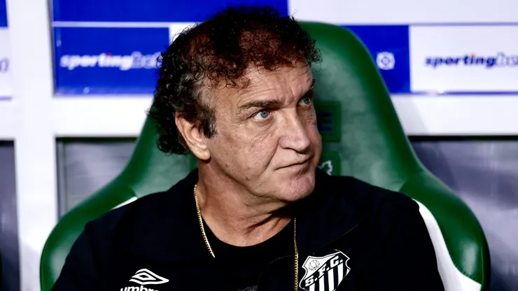 Cuca tecnico do Santos durante partida contra o Palmeiras no estadio Arena Allianz Parque pelo campeonato Brasileiro A 2026. Foto: Marcello Zambrana/AGIF