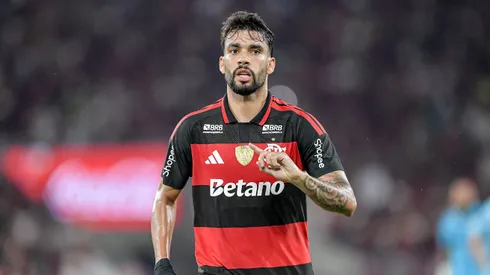 Paqueta jogador do Flamengo comemora seu gol durante partida contra o Santos no estadio Maracana pelo campeonato Brasileiro A 2026. Foto: Thiago Ribeiro/AGIF