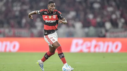 Evertton Araujo jogador do Flamengo durante partida contra o Vitoria no estadio Maracana pelo campeonato Copa Do Brasil 2026.