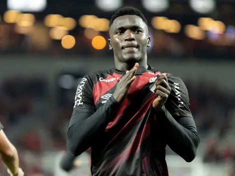 Viveros estaria atrás de Borré na disputa pela Copa, diz jornalista