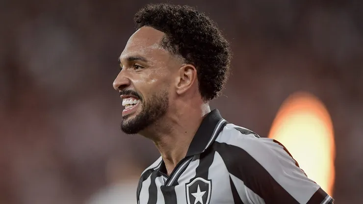 Vitinho pode ser mais um a deixar o Botafogo