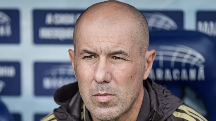 Leonardo Jardim liga alerta no Flamengo