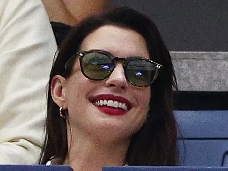Anne Hathaway segue confiante no título do Arsenal