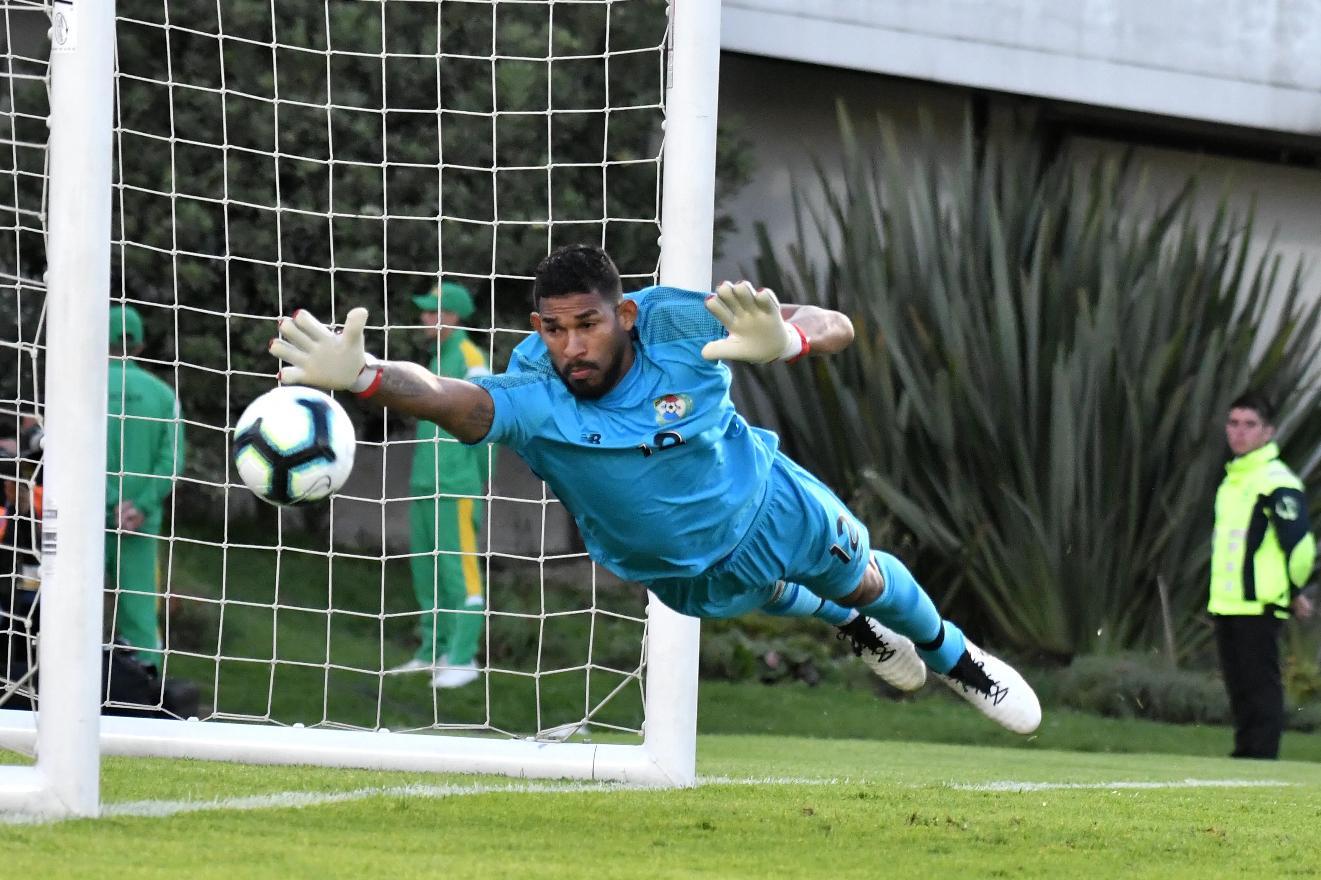BOGOTA, COLOMBIA – JUNE 03: Jose Calderon of Panama fails to make a save during a friendly match between Colombia and Panama at Estadio El Campin on June 03, 2019 in Bogota, Colombia. (Photo by Luis Ramirez/Getty Images)