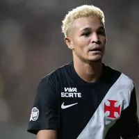 Vasco não relaciona Adson contra o Audax Italiano