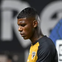 Arboleda pode voltar no São Paulo após a Copa