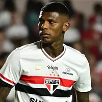 Athletico-PR mantém interesse na contratação de Arboleda