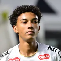 Robinho Jr perde moral no Santos após desentendimento com Neymar