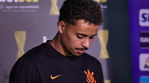 Allan jogador do Corinthians durante entrevista antes da partida contra o Sao Bernardo no estadio Primeiro de Maio pelo campeonato Paulista 2026. Foto: Fabio Giannelli/AGIF