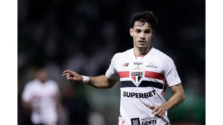 SP - BARUERI - 01/03/2026 - PAULISTA 2026, PALMEIRAS X SAO PAULO - Bobadilla jogador do Sao Paulo durante partida contra o Palmeiras no estadio Arena Barueri pelo campeonato Paulista 2026. Foto: Marcello Zambrana/AGIF