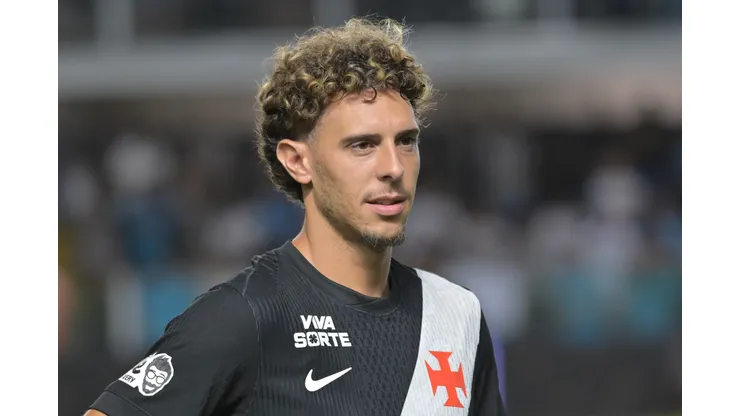 SP - SANTOS - 26/02/2026 - BRASILEIRO A 2026, SANTOS X VASCO - Nuno Moreira jogador do Vasco durante partida contra o Santos no estadio Vila Belmiro pelo campeonato Brasileiro A 2026. Foto: Jota Erre/AGIF