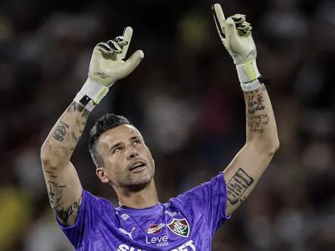 Fábio aconselha Hulk sobre chegada ao Fluminense