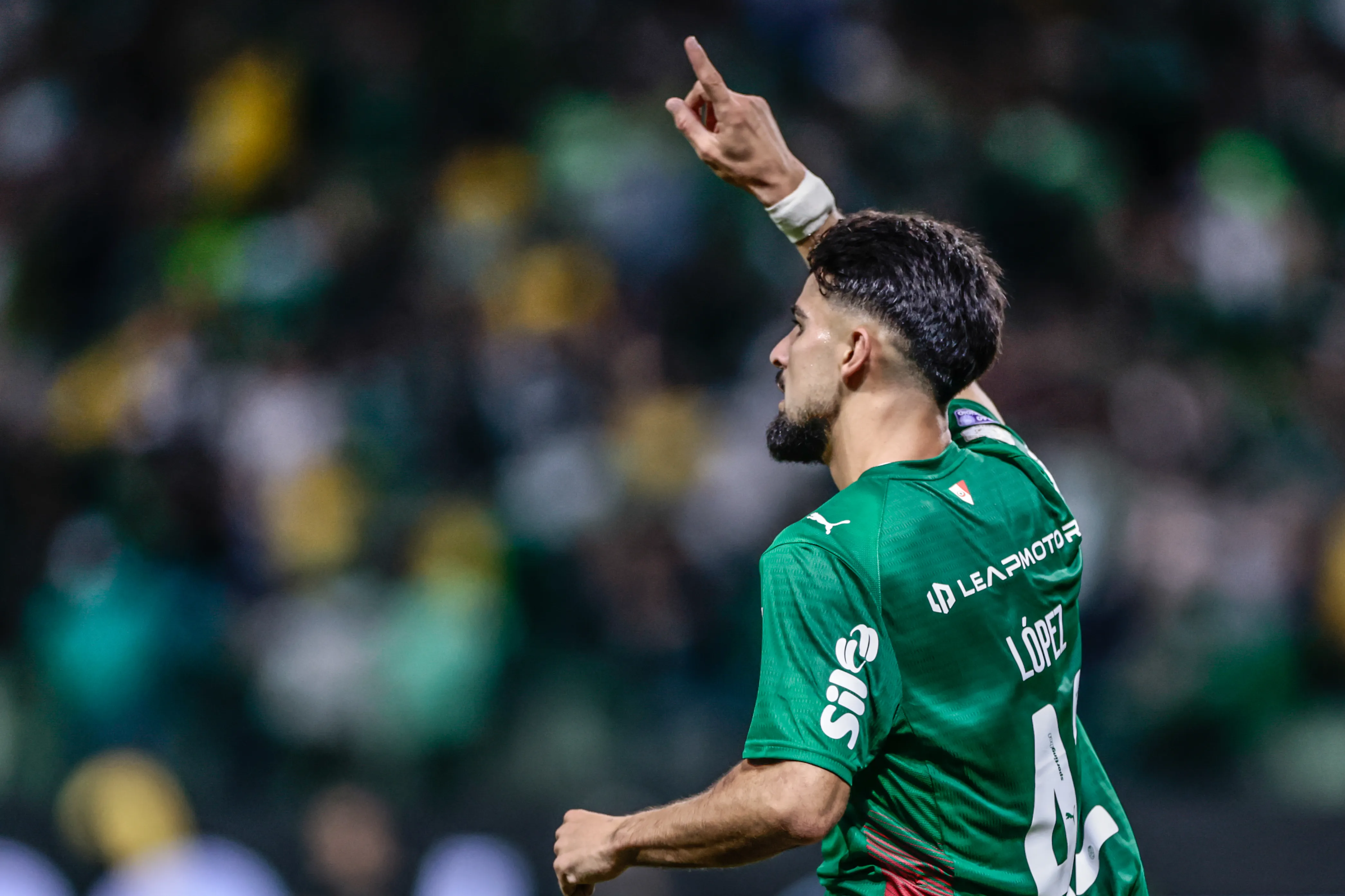 Flaco Lopez jogador do Palmeiras comemora seu gol durante partida contra o Santos no estadio Arena Allianz Parque pelo campeonato Brasileiro A 2026. Foto: Marcello Zambrana/AGIF