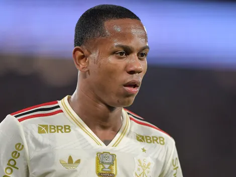 Wallace Yan perde espaço após não render no Flamengo