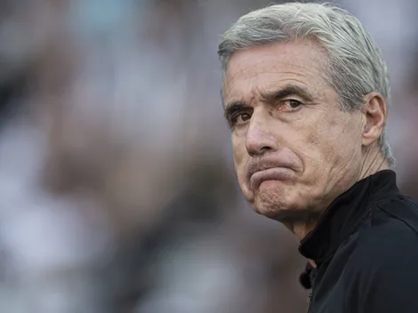 Luís Castro esconde jogo para Grêmio x Flamengo