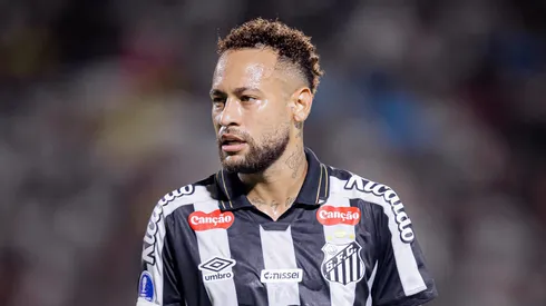 Neymar perdeu um gol inacreditável. Foto: Raul Baretta/ Santos FC.