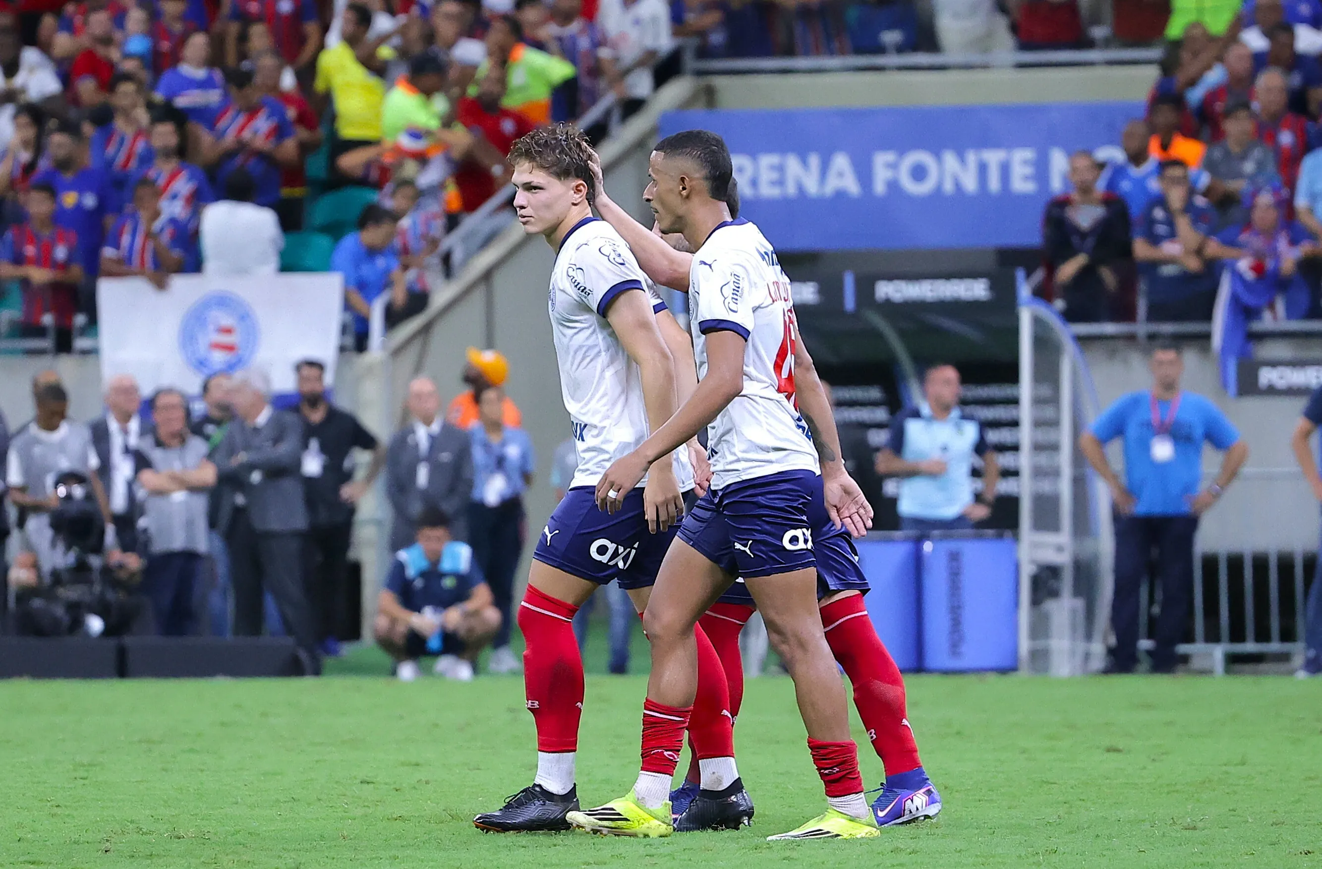 BA – SALVADOR – 25/02/2026 – COPA LIBERTADORES 2026, BAHIA X OHIGGINS – Dell jogador do Bahia lamenta penalti perdido durante partida contra o OHiggins no estadio Fonte Nova pelo campeonato Copa Libertadores 2026. Foto: Marcio Jose/AGIF