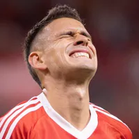 Borré é vaiado pela torcida do Internacional em Pelotas