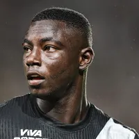 Marino Hinestroza deve ser titular em Audax Italiano x Vasco