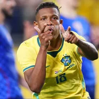 Danilo prioriza Palmeiras no Brasil, mas volante quer Europa