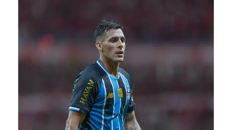 RS - PORTO ALEGRE - 11/04/2026 - BRASILEIRO A 2026, INTERNACIONAL X GREMIO - Pavon jogador do Gremio durante partida contra o Internacional no estadio Beira-Rio pelo campeonato Brasileiro A 2026. Foto: Liamara Polli/AGIF
