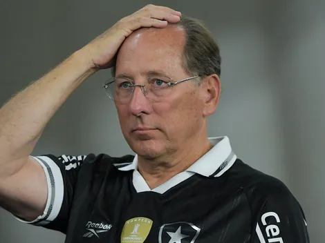 Botafogo convoca Assembleia após afastamento de Textor