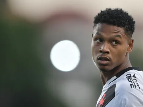 Vascaínos se empolgam com Matheus França após gol na Sul-Americana