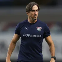 Torcida do Fluminense pede saída de Zubeldía após empate