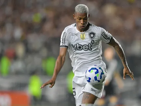 Palmeiras vê Danilo, do Botafogo, como negociação complicada