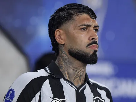 Alexander Barboza se pronuncia em tom de despedida no Botafogo
