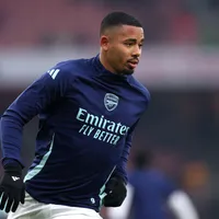 Jesus, Martinelli e Magalhães buscam encerrar zika no Arsenal