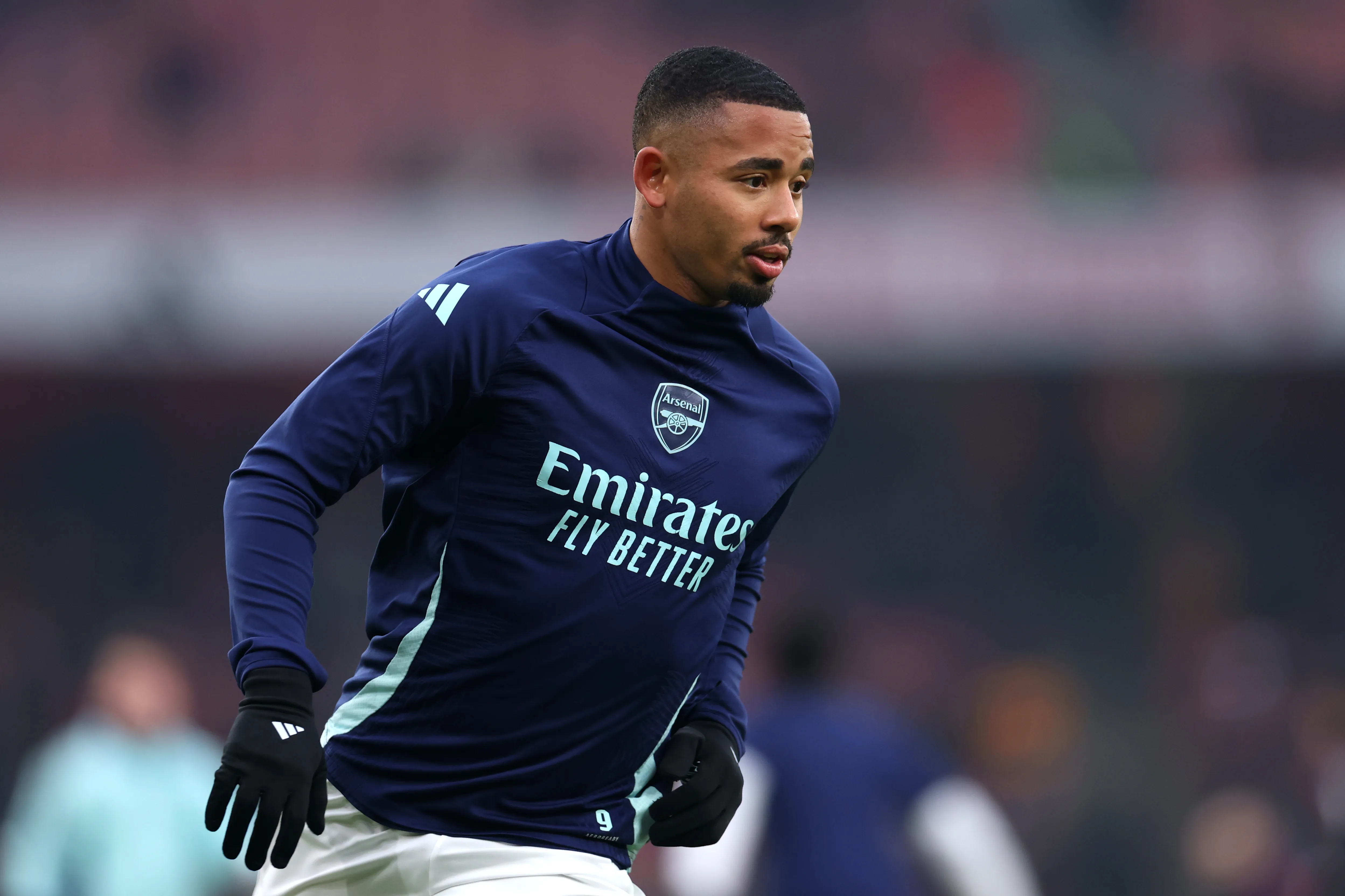 LONDON, ENGLAND – JANUARY 12: Gabriel Jesus of Arsenal warms up prior to the Emirates FA Cup Third Round match between Arsenal and Manchester United at Emirates Stadium on January 12, 2025 in London, England. (Photo by Alex Pantling/Getty Images)