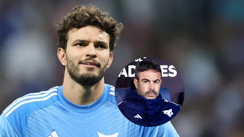 Otávio goleiro reserva do Cruzeiro durante partida contra o Internacional/ Artur Jorge em partida na Libertadores (Imagem: Gilson Lobo/AGIF/Gustavo Aleixo/Cruzeiro)