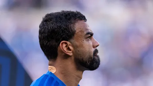 MG – BELO HORIZONTE – 22/03/2026 – BRASILEIRO A 2026, CRUZEIRO X SANTOS – Fabricio Bruno jogador do Cruzeiro durante partida contra o Santos no estadio Mineirao pelo campeonato Brasileiro A 2026. Foto: Alessandra Torres/AGIF