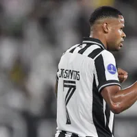 Botafogo não pagará multa por Júnior Santos diante do Atlético-MG