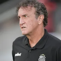 Cuca liga alerta com desempenho e falta de atenção do Santos